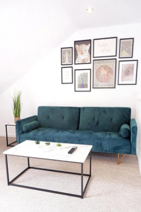 Comfortable and cozy 4-bedroom house near the hospital